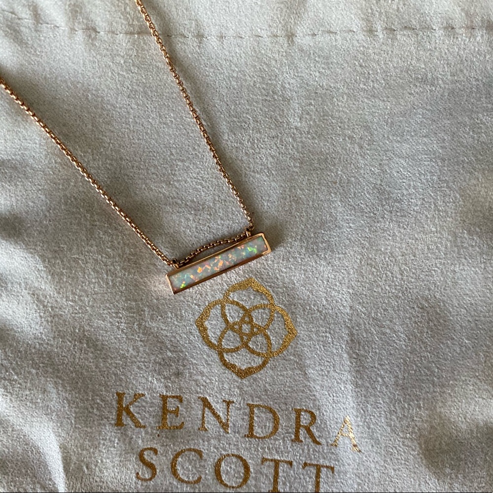 Kendra Scott Leanor Bar Pendant Necklace in Opal